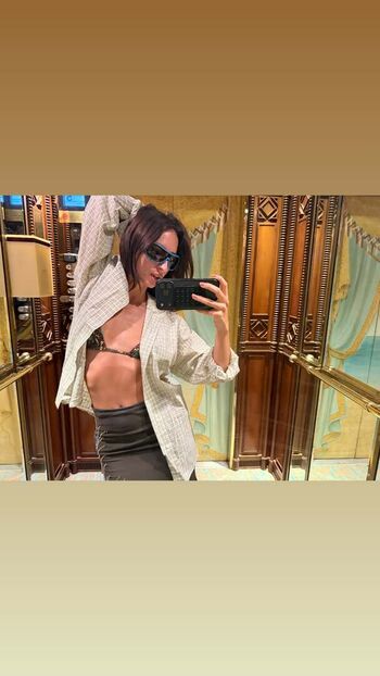 Full leaked Izzipoopi page private onlyfans photo