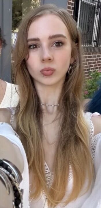 Full leaked Jadoreeana page private onlyfans photo