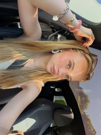 Full leaked Janalibra private onlyfans photo