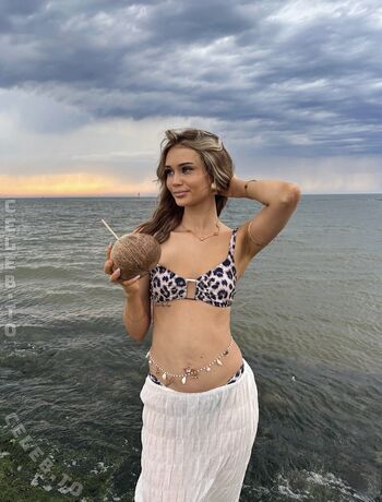 Full leaked Jasmin schneider private onlyfans photo