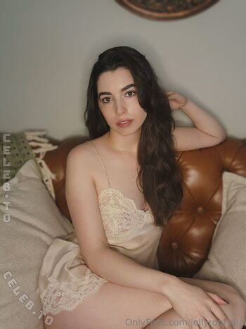 Full leaked Jellyroots private onlyfans photo