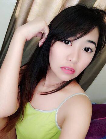 Full leaked Jenhime page private onlyfans photo