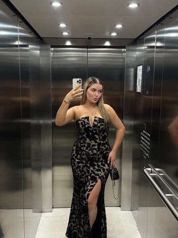 Full leaked Jess bell page private onlyfans photo