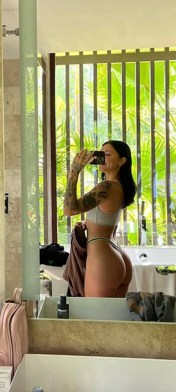 Full leaked Julia michaels private onlyfans photo