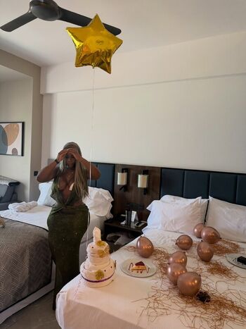 Full leaked Julybubbles page private onlyfans photo