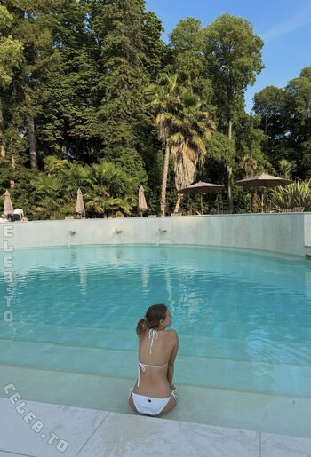 Full leaked Justfranzi x private onlyfans photo