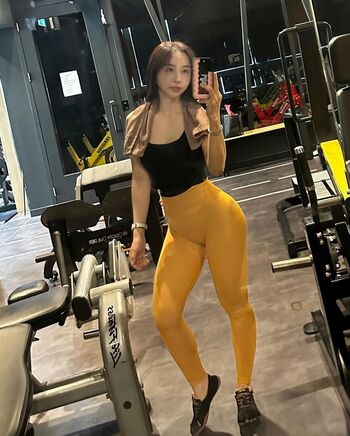 Full leaked Jynarii private onlyfans photo
