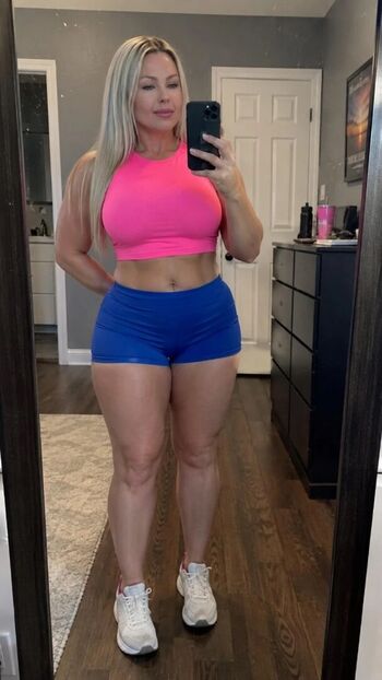 Full leaked Kathy bennet u private onlyfans photo