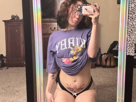 Full leaked Kennlilynn private onlyfans photo