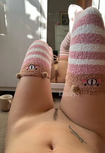 Full leaked Kindryxo private onlyfans photo