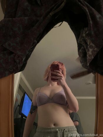 Full leaked Kitkat xo private onlyfans photo