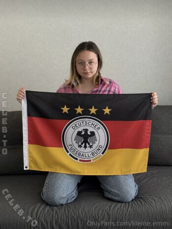 Full leaked Kleine emmi private onlyfans photo