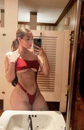 Full leaked Kraveelectra private onlyfans photo
