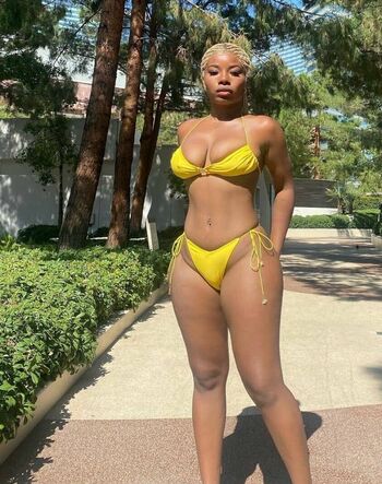 Full leaked Kurlykyy private onlyfans photo