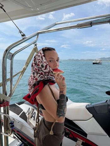 Full leaked La joaqui private onlyfans photo
