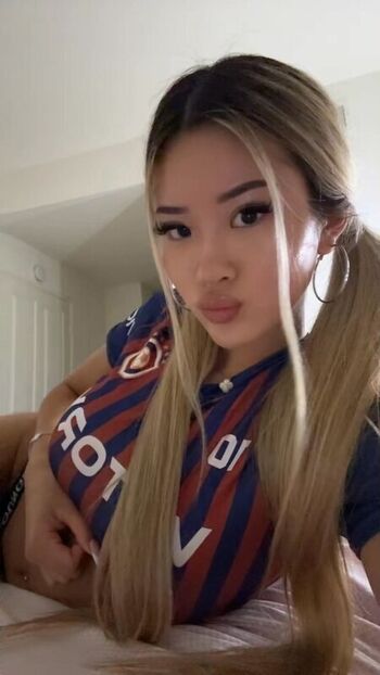 Full leaked Larissa private onlyfans photo