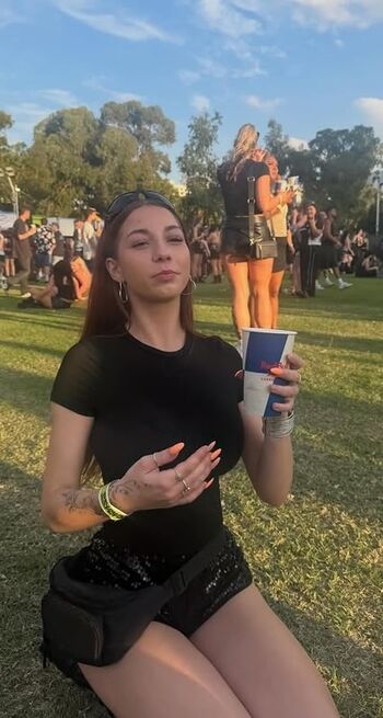 Full leaked Layla pownall page private onlyfans photo