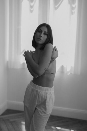 Full leaked Lea kratter private onlyfans photo
