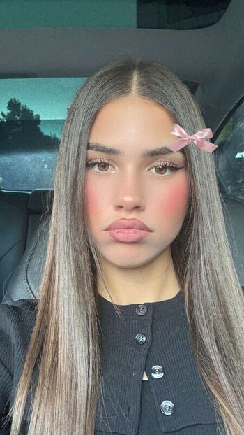 Leah Halton