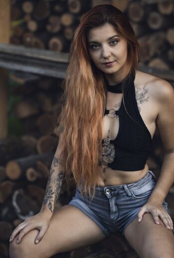 Full leaked Leisy lucy private onlyfans photo