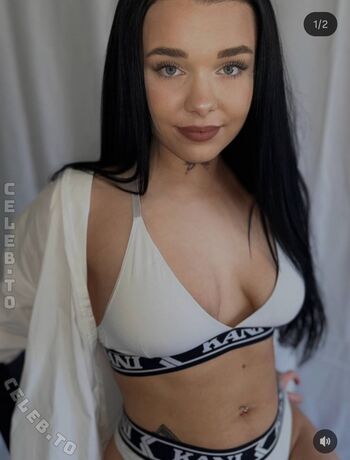 Full leaked Lexxnie private onlyfans photo