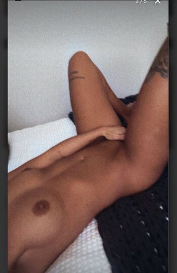 Full leaked Libbymae private onlyfans photo