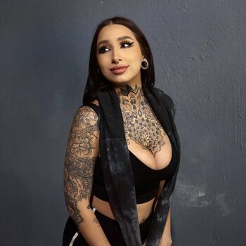 Full leaked Liittle brii private onlyfans photo