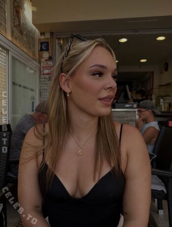 Full leaked Lill msr private onlyfans photo