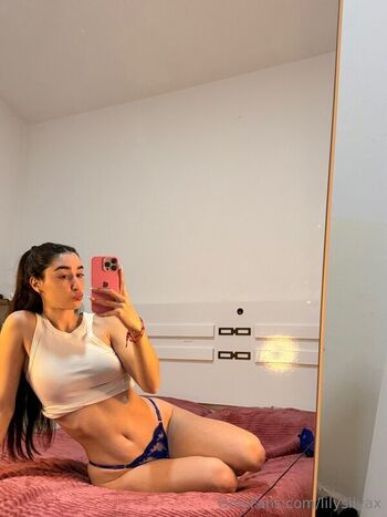 Full leaked Lilysilvax private onlyfans photo