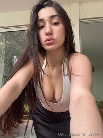 Full leaked Lilysilvax private onlyfans photo