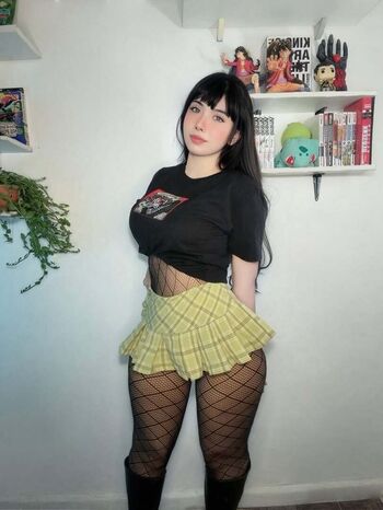 Full leaked Lilywaifu private onlyfans photo