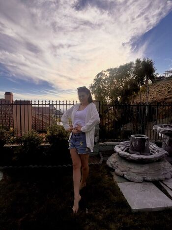 Full leaked Lindsey shaw private onlyfans photo