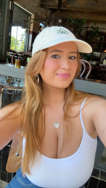 Full leaked Liv drake private onlyfans photo