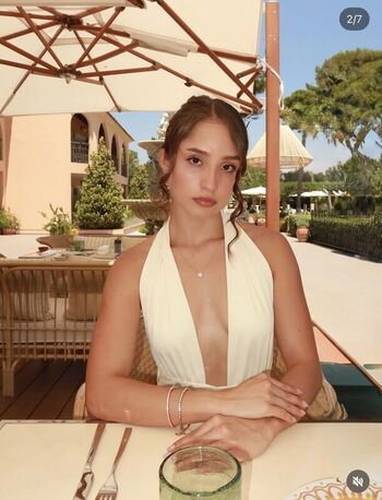 Full leaked Lola haze private onlyfans photo