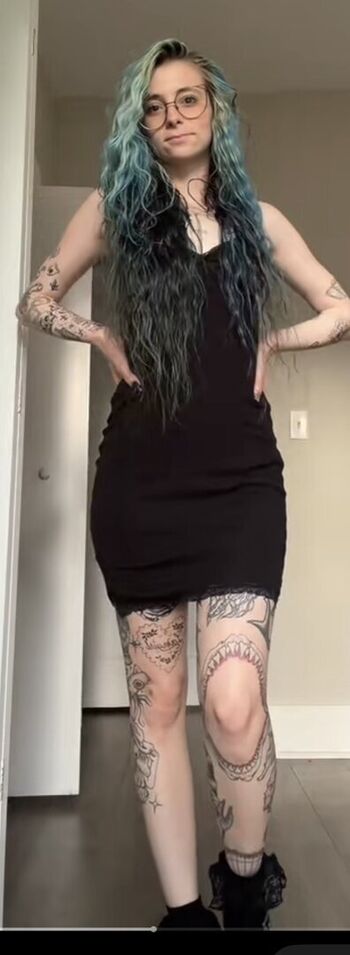 Londyn Emobarbie6
