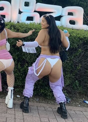 Full leaked Lorenkimart private onlyfans photo