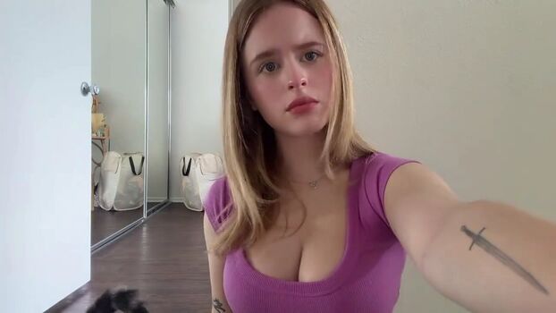 Full leaked Lulu wilson private onlyfans photo