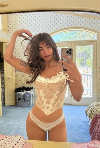 Full leaked Lunchbaglujan private onlyfans photo