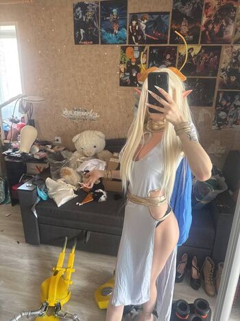 Full leaked Mneraloka private onlyfans photo