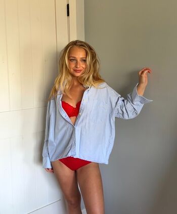 Full leaked Macimccarley page private onlyfans photo