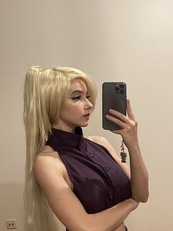 Full leaked Mafskiwi private onlyfans photo