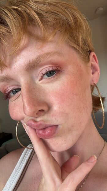 Full leaked Mai buzzcut private onlyfans photo