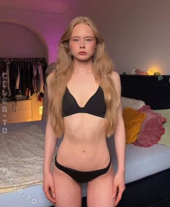 Full leaked Marieejoan private onlyfans photo