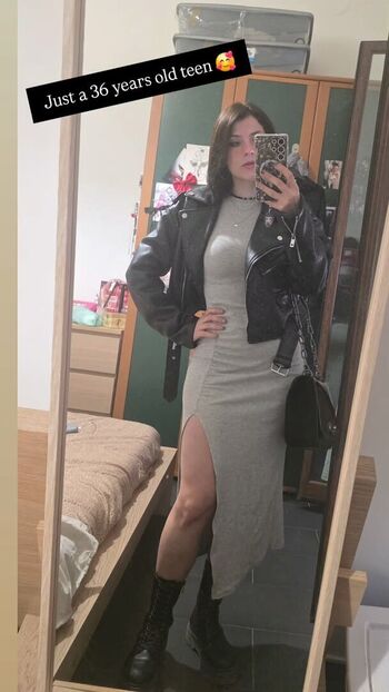 Full leaked Mary mayfair page private onlyfans photo