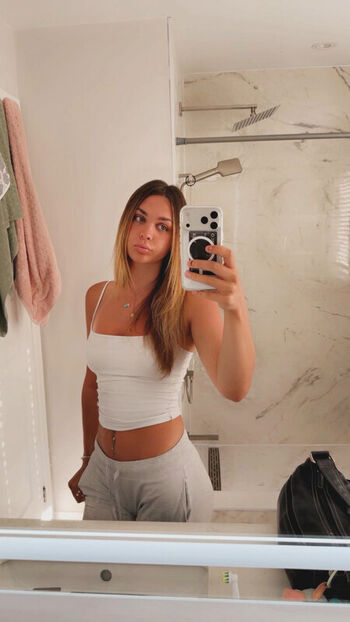 Maya Zaniewski