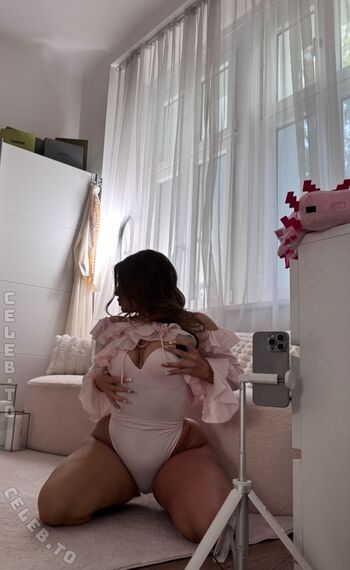 Full leaked Meggie jolie private onlyfans photo