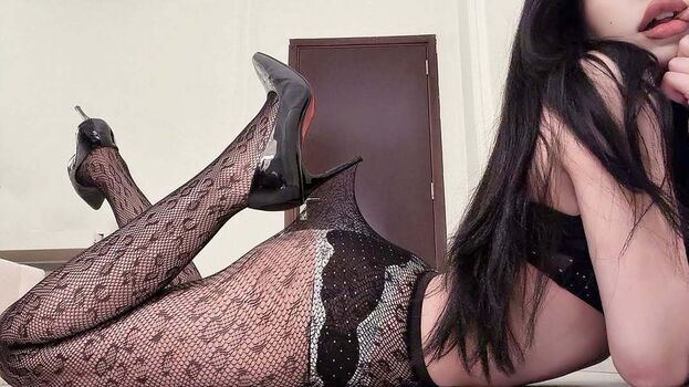 Full leaked Meowwhano private onlyfans photo