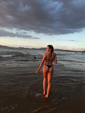 Full leaked Miaawardd page private onlyfans photo