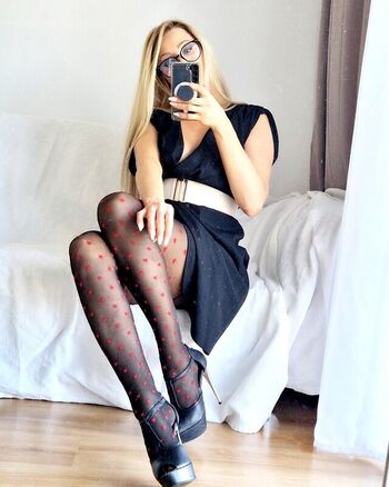 Full leaked Mialight private onlyfans photo