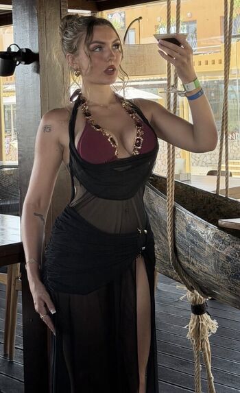 Full leaked Milliet page private onlyfans photo